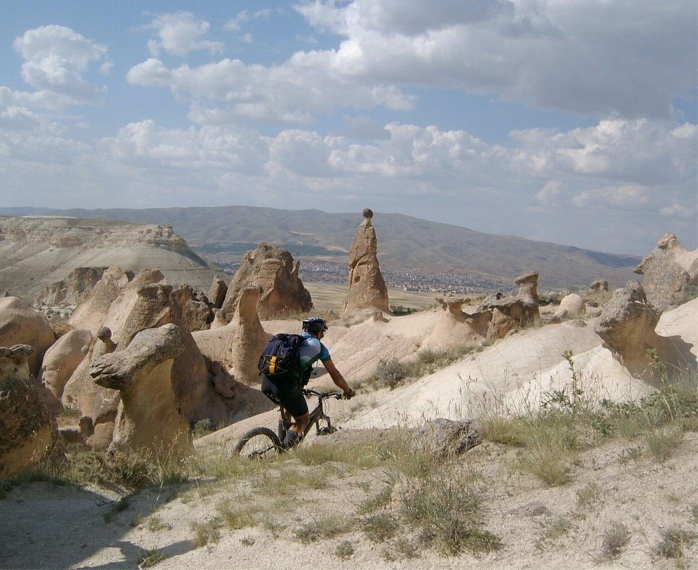 본문 이미지 - 카파도키아 자전거 루트 전경(튀르키예 문화관광부 제공)ⓒ 뉴스1