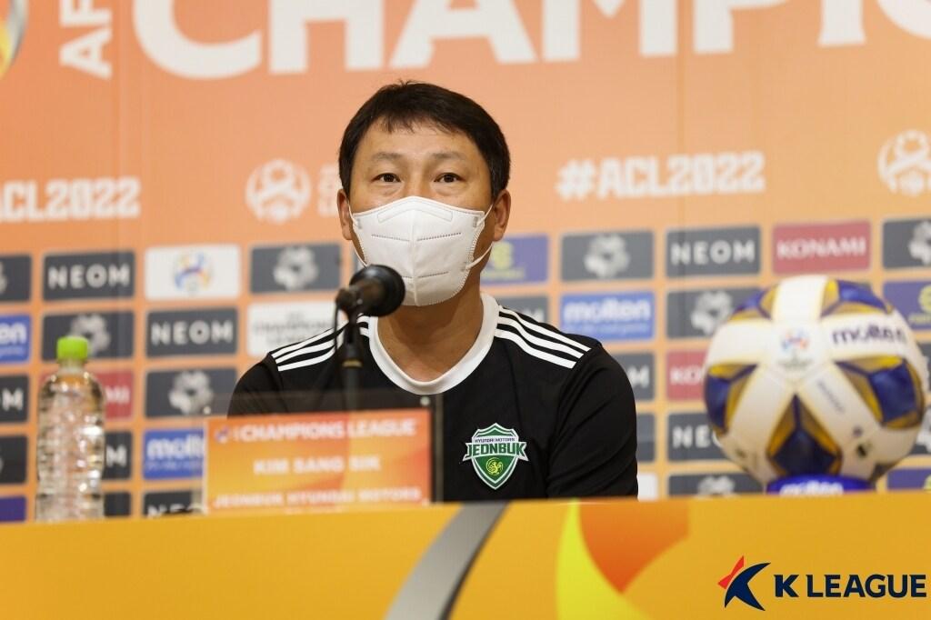 본문 이미지 -  김상식 전북 현대 감독(한국프로축구연맹 제공)