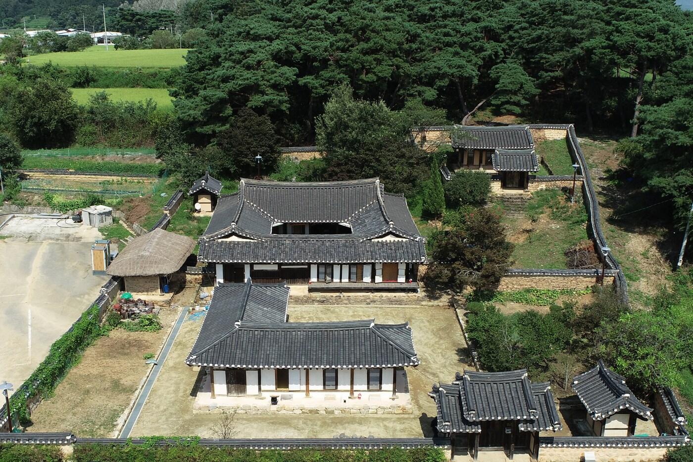 본문 이미지 - 상주 수암 종택(제공 문화재청)