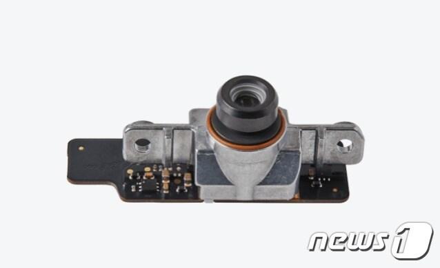 본문 이미지 - LG이노텍 전장용 카메라 제품 사진(LG이노텍 홈페이지 캡처)