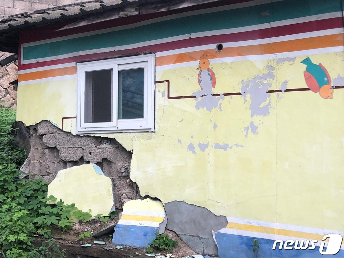 본문 이미지 - 서울 서대문구 개미마을에 그려진 벽화.ⓒ News1 한병찬 수습기자