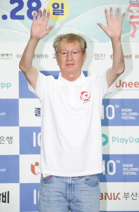 본문 이미지 - 개그맨 전유성  씨 / 뉴스1 ⓒ News1  DB