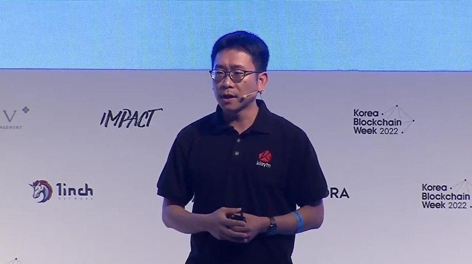 본문 이미지 - 서상민 클레이튼 재단 이사장이 8일 서울 강남구 그랜드 인터콘티넨탈 서울 파르나스에서 열린 '코리아 블록체인 위크 2022' 기조연설을 하고 있다. (생중계 화면 갈무리) 2022.08.08 /뉴스1