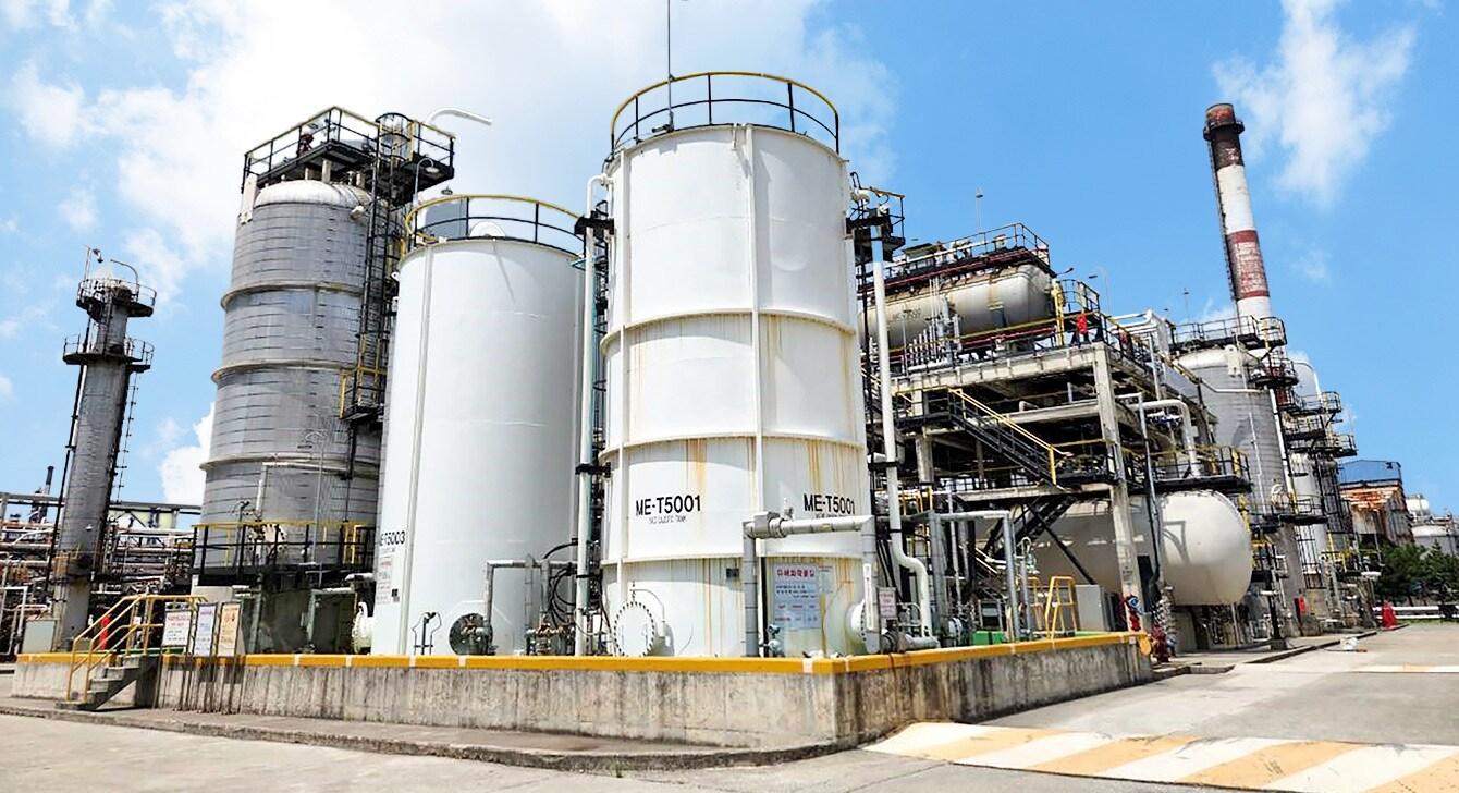 본문 이미지 - SK이노베이션 울산Complex 내 SBM(Solid Bed Merox) 공정.(SK이노베이션 제공)