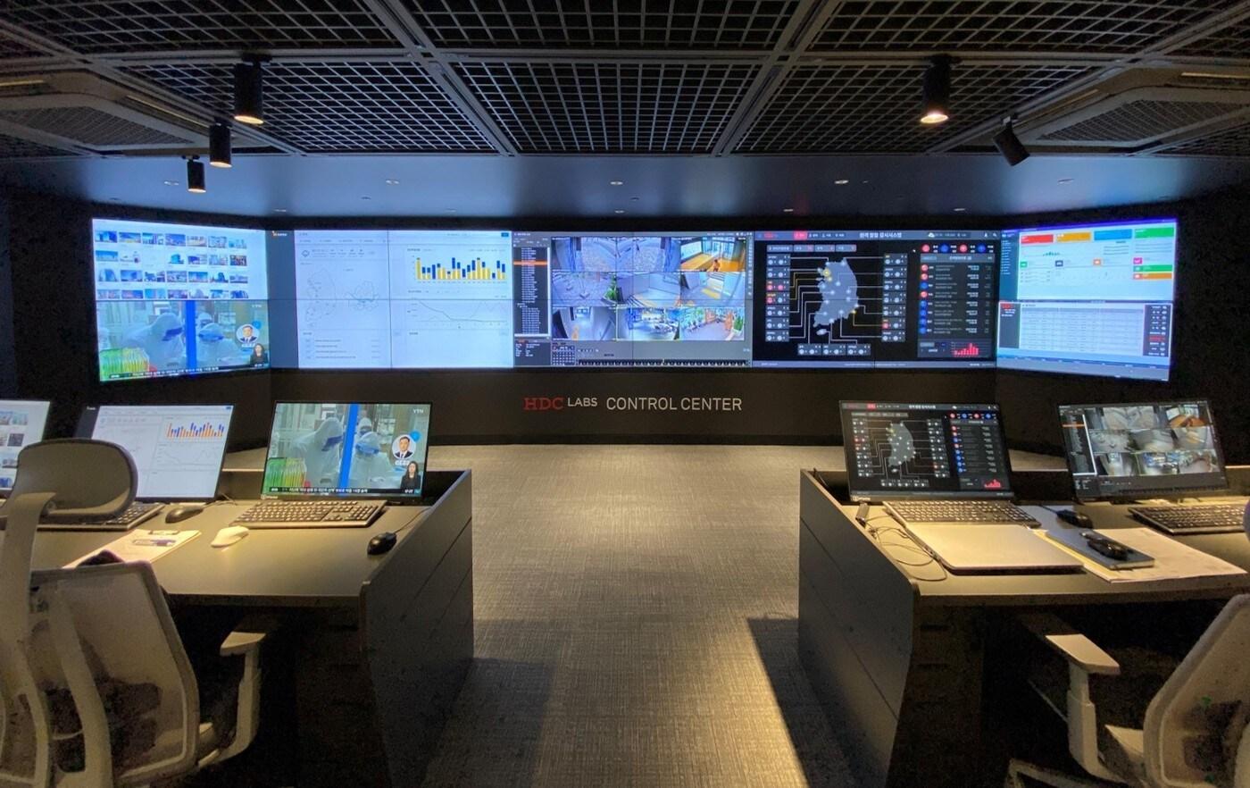 공간 AIoT 기업 HDC랩스가 축적된 기술역량과 노하우로 ‘건설 시공 · 안전 DX 플랫폼’ 을 출시 한다고 1일 밝혔다.