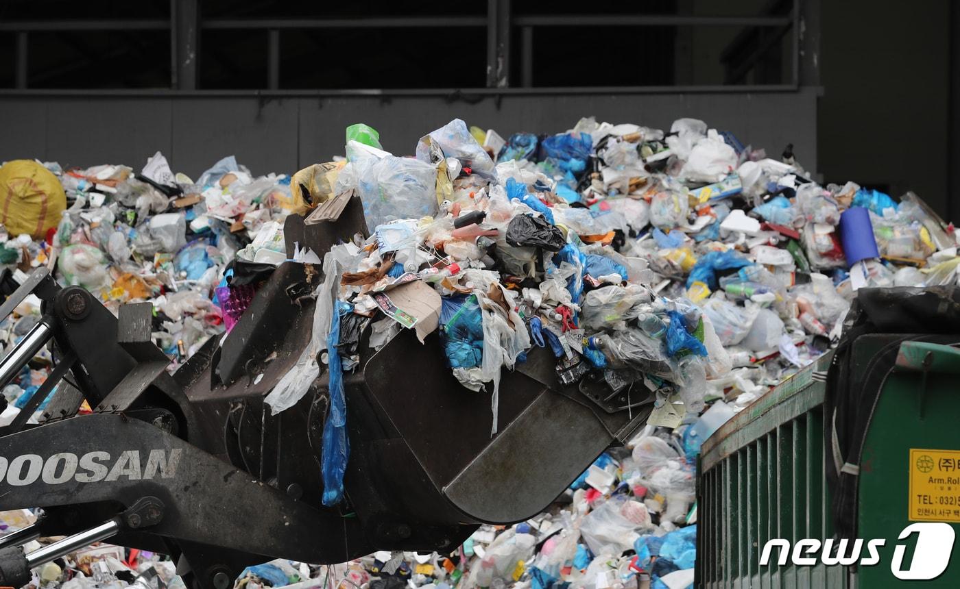 생활폐기물 자료사진. /뉴스1