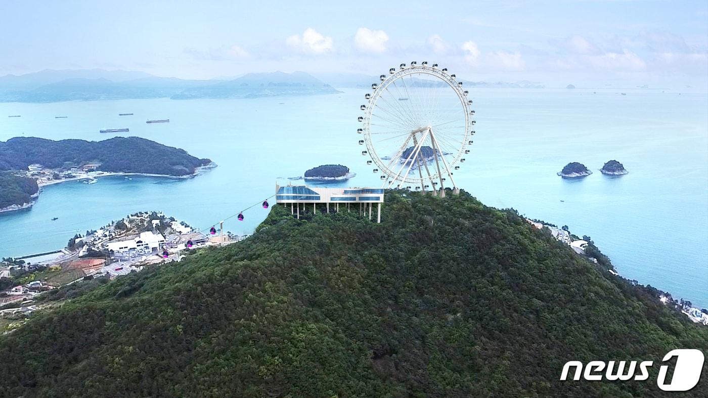 본문 이미지 - 전남 여수 돌산 소미산 대관람차와 곤돌라시설 조감도((주)공감 제공).2022.9.15/뉴스1 DB ⓒ News1