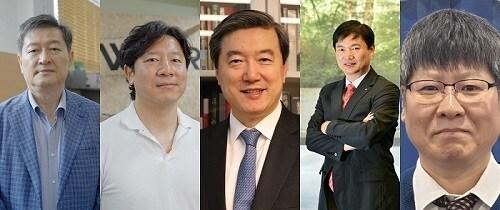 본문 이미지 - 왼쪽부터 대구대학교 이근민 교수, 토도웍스 심재신 대표, 주영섭 전 중기청장, 신경호 전 과학기술일자리진흥원장, 케이그라운드 벤처스 윤두원 파트너&#40;동그라미재단 제공&#41;