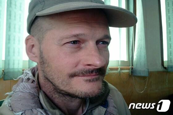 본문 이미지 - 탈레반에 납치됐다가 19일&#40;현지시간&#41; 석방된 미국인 마크 프레릭스. 트위터 갈무리.