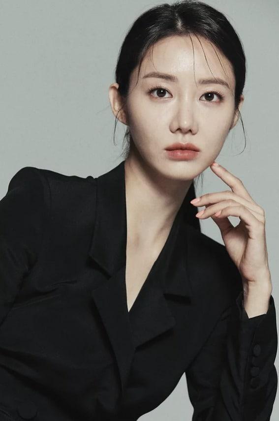 본문 이미지 - 배우 한그루 / 샛별당엔터테인먼트 홈페이지