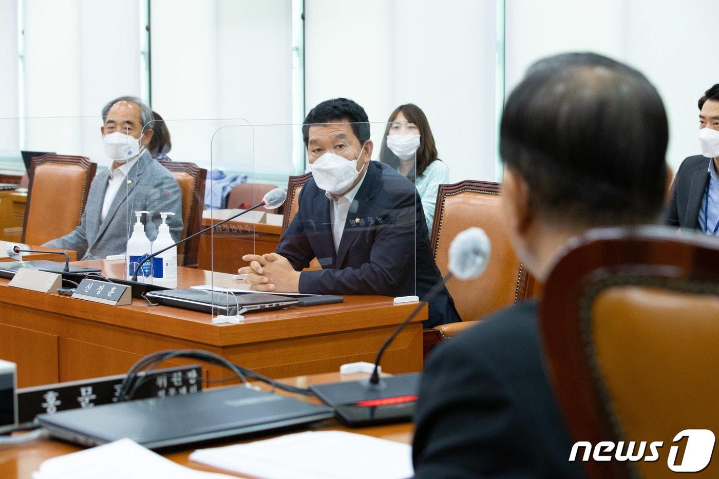 본문 이미지 - 신정훈 더불어민주당 의원. 2022.9.29/뉴스1 ⓒ News1 이재명 기자