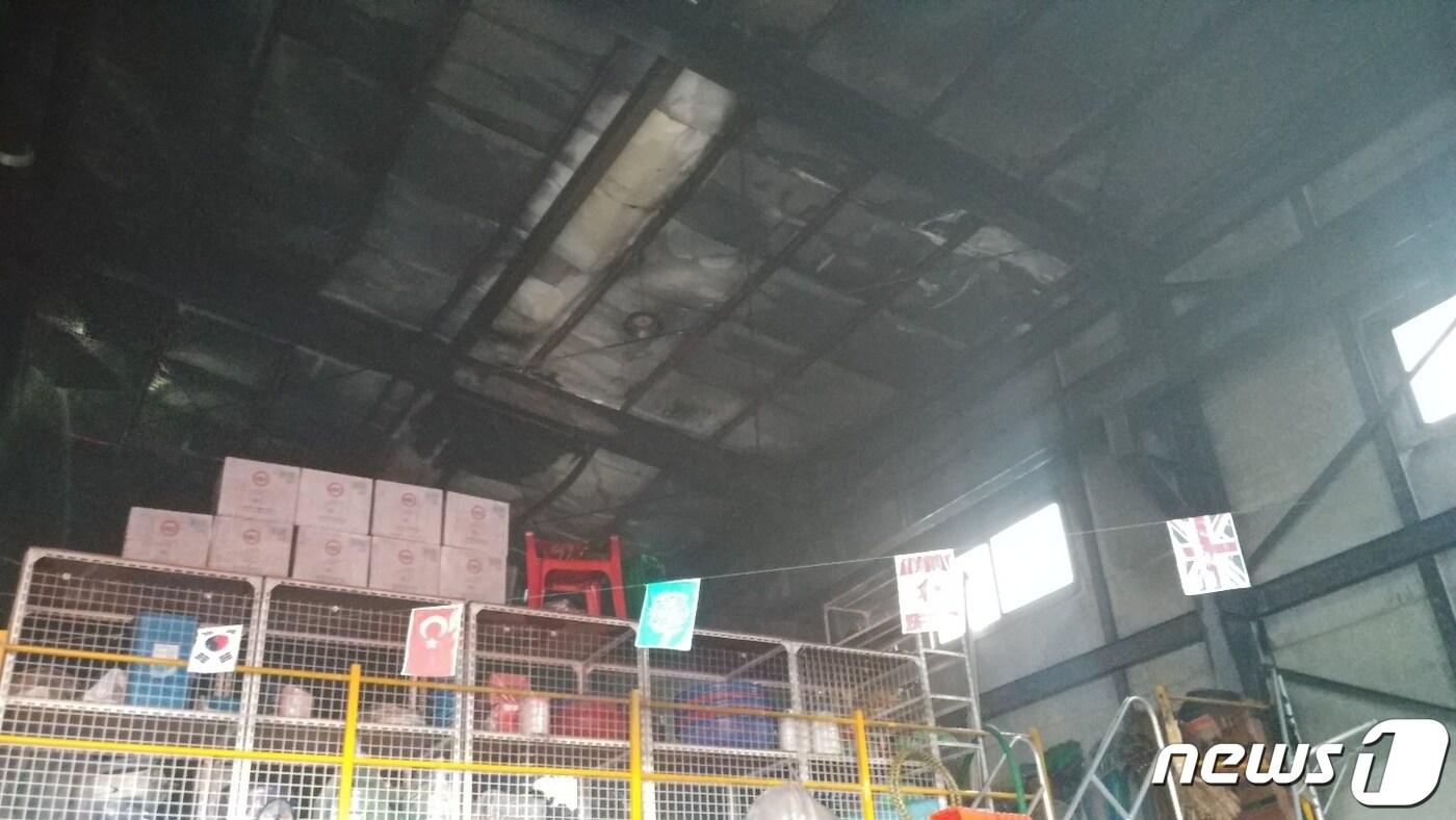 부산 강서구 강동동 화재 현장.(부산소방재난본부 제공)