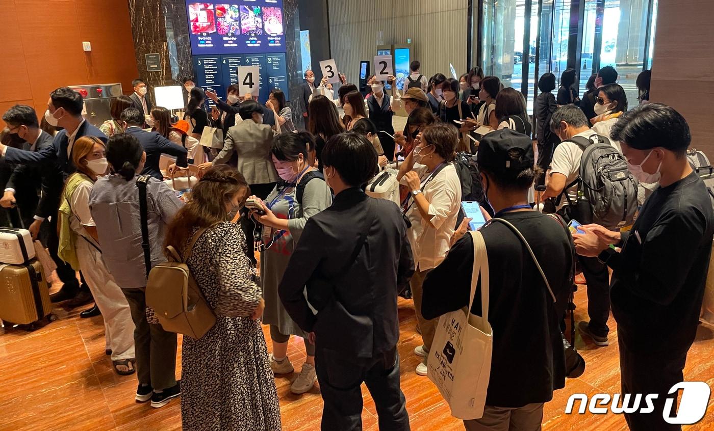  팸투어단 제주 드림타워 투어 모습. &#40;롯데관광개발 제공&#41; 2022.9.30/뉴스1