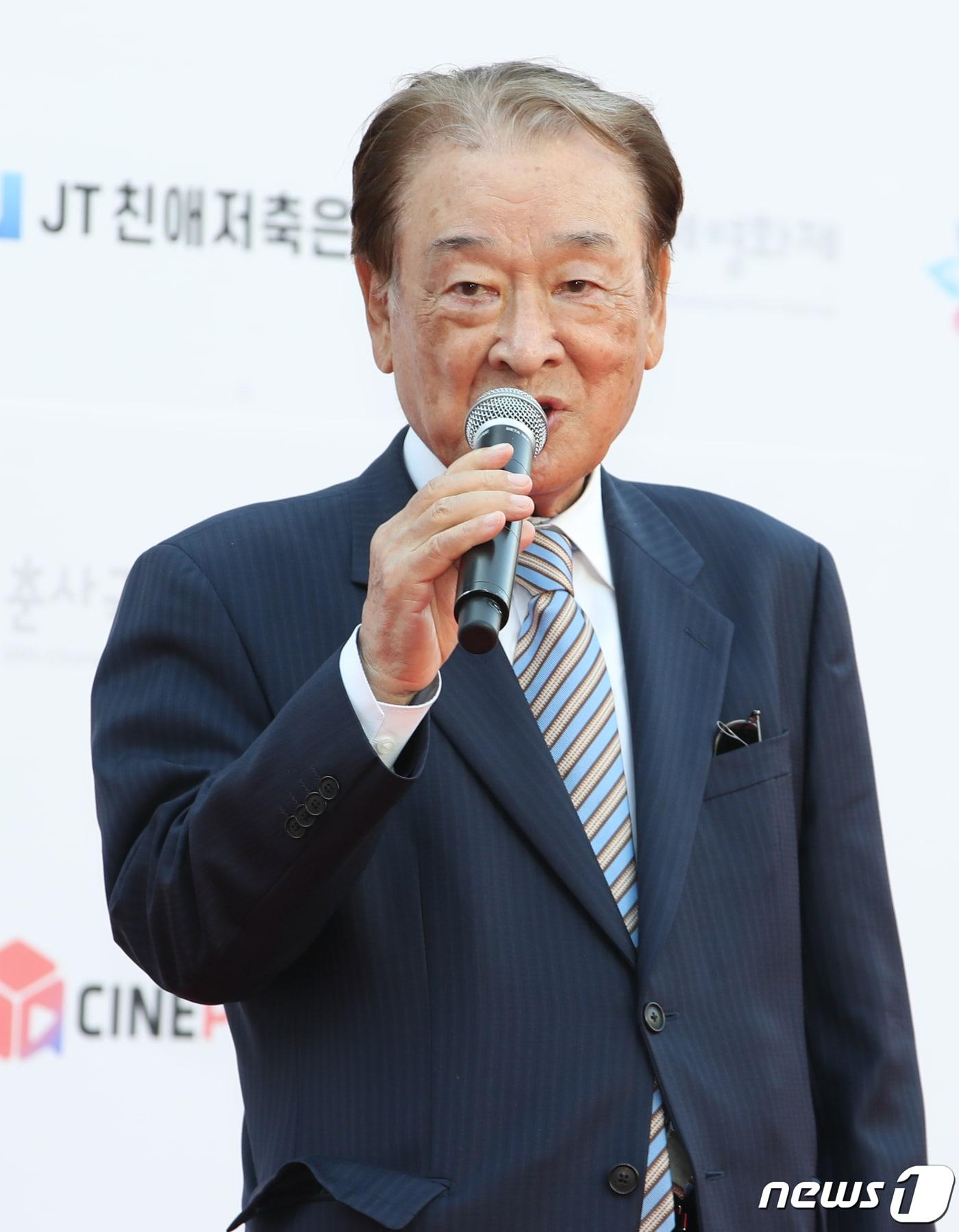 본문 이미지 - 배우 이순재 ⓒ News1