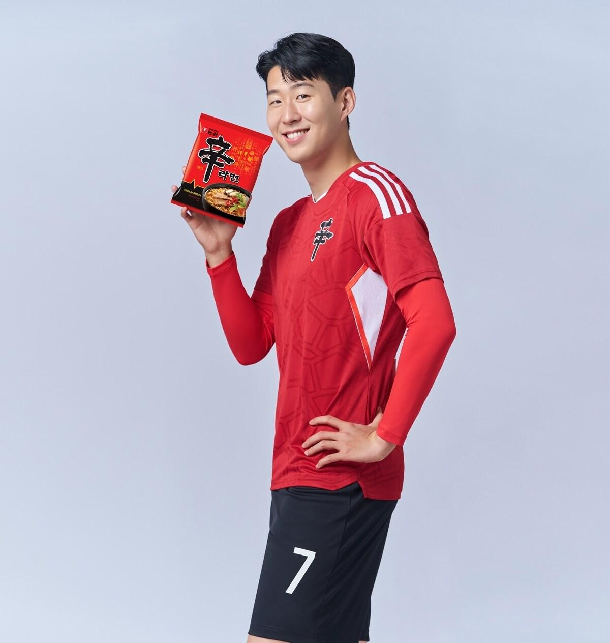 본문 이미지 -  신라면 모델 손흥민.(농심 제공)