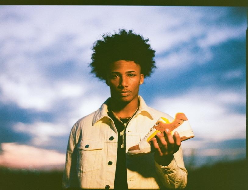 본문 이미지 - MCM X PUMA 콜라보레이션 '슬립스트림 Lo' (사진 제공=MCM)