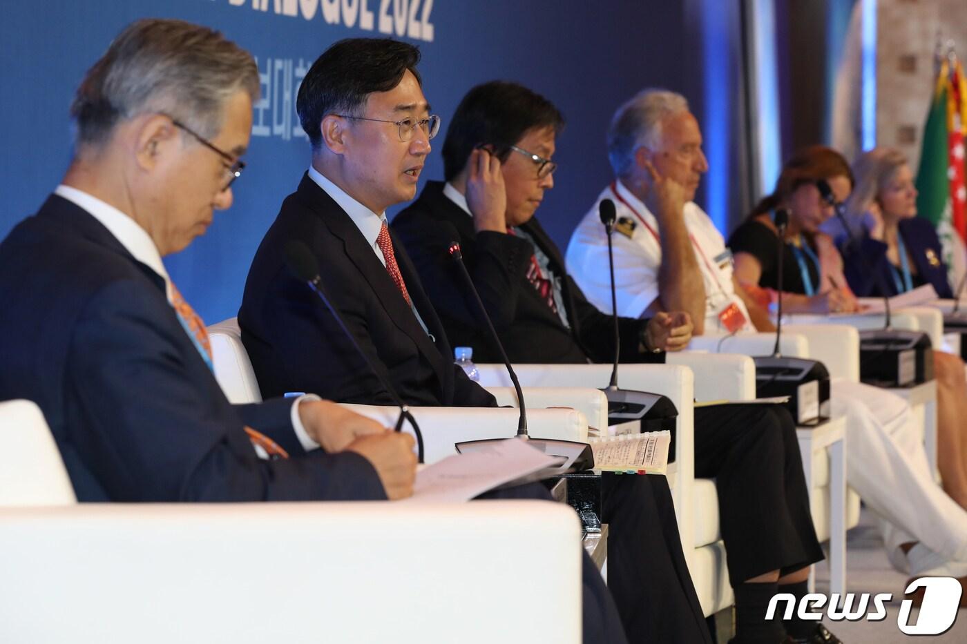 본문 이미지 - 신범철 국방부차관이 7일 오전 서울 중구 롯데호텔에서 열린 '2022 서울안보대화' 본회의에서 발언하고 있다. 2022.9.7/뉴스1 ⓒ News1 이광호 기자