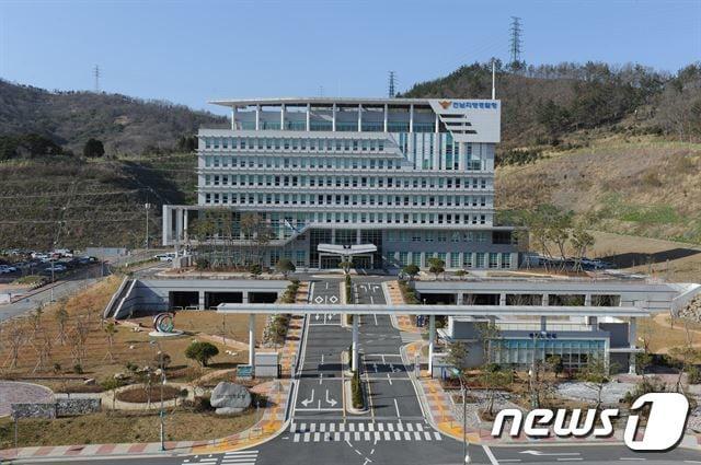 본문 이미지 - 전남경찰청 전경. ⓒ News1