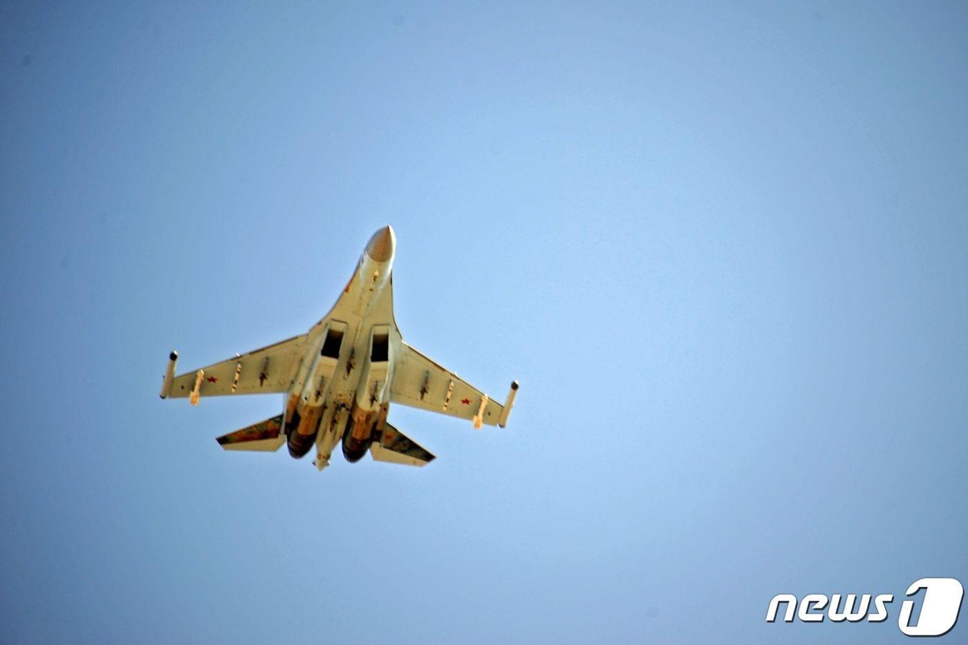 러시아 수호이(Sukhoi)社의 '수호이 Su-35' 제트전투기. 2019. 9. 26. ⓒ AFP=뉴스1 ⓒ News1 최서윤 기자