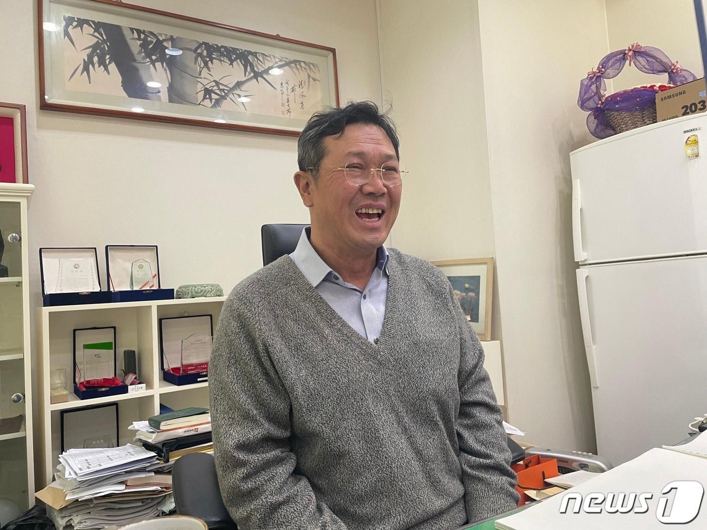 본문 이미지 - 박청하 청하학술원 원장이 20일 원장실에서 뉴스1과 인터뷰를 하고 있다.2023.01.20 /ⓒ 뉴스1 강승우기자