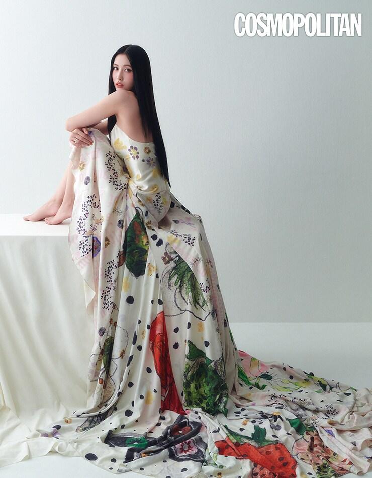 본문 이미지 - 트와이스 모모