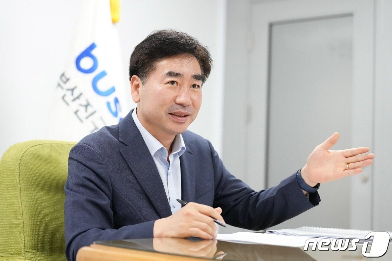 본문 이미지 - 김영욱 부산진구청장(부산진구청 제공) 