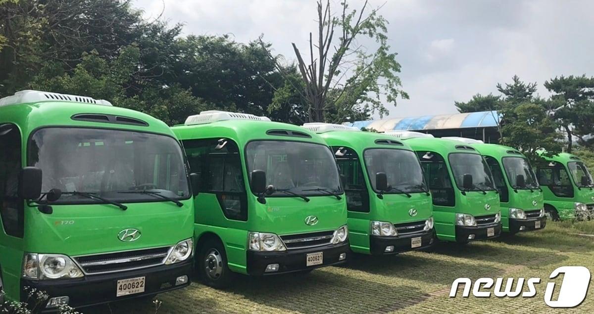 본문 이미지 - 나주시가 7월 새로 도입하는 15인승 마을버스. ⓒ News1