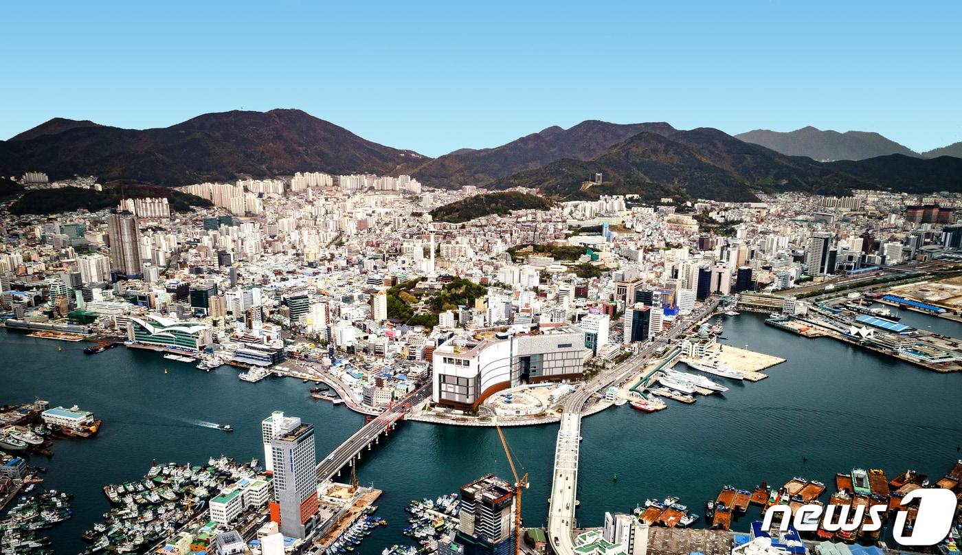 부산 중구 남포동과 광복동 일대의 모습.(부산 중구청 제공) ⓒ News1