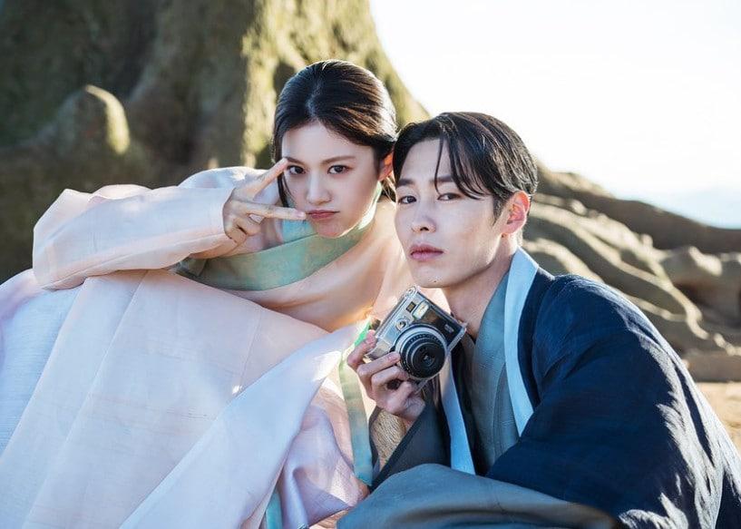 본문 이미지 - 고윤정 SNS 캡처