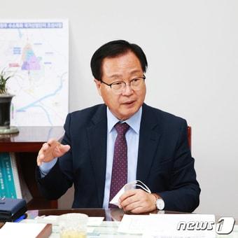 본문 이미지 - 유희태 전북 완주군수(완주군 제공)2023.01.09/뉴스1