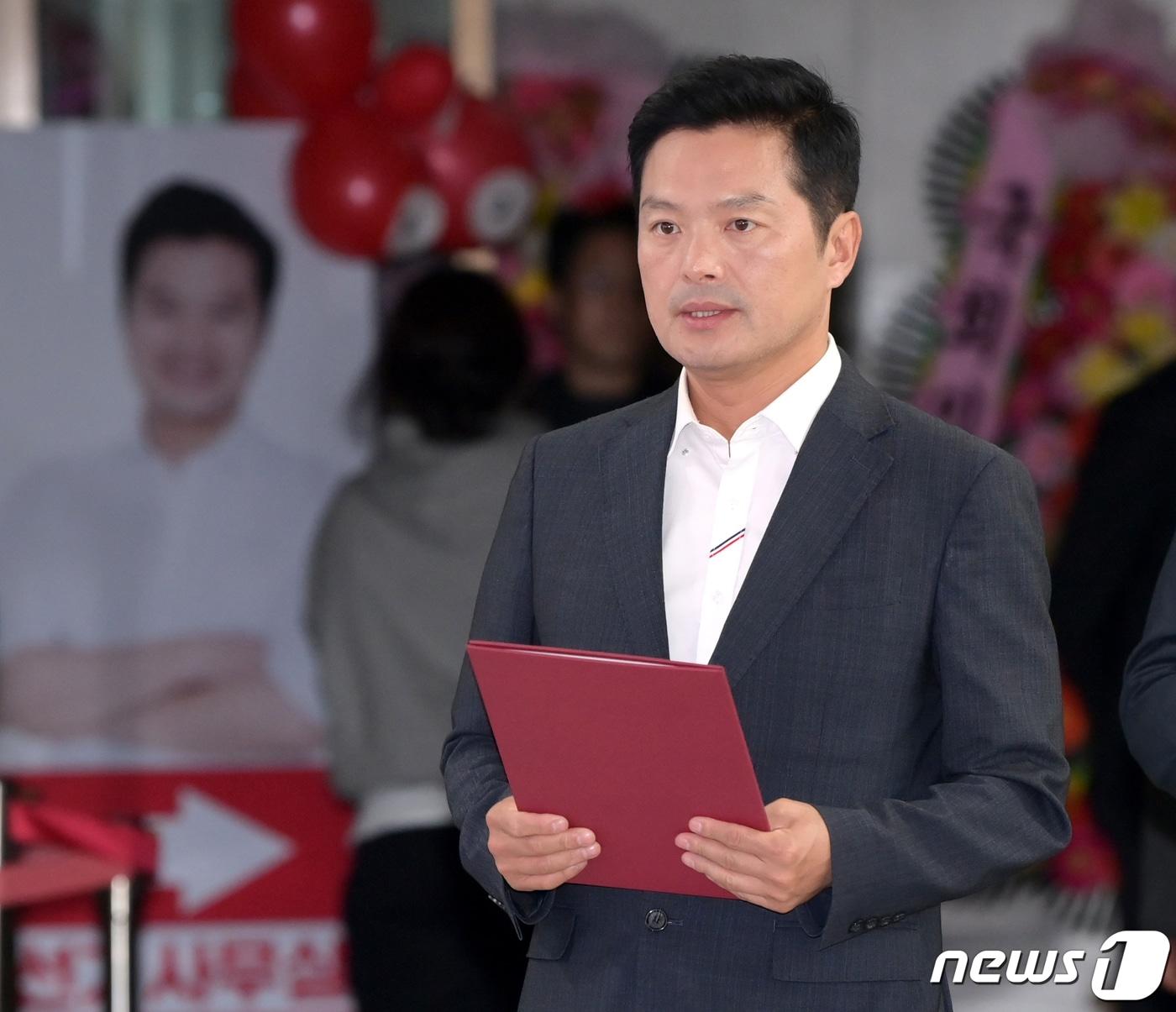 본문 이미지 - 김태우 전 강서구청장. &#40;공동취재&#41; 2023.10.12/뉴스1 ⓒ News1 김진환 기자