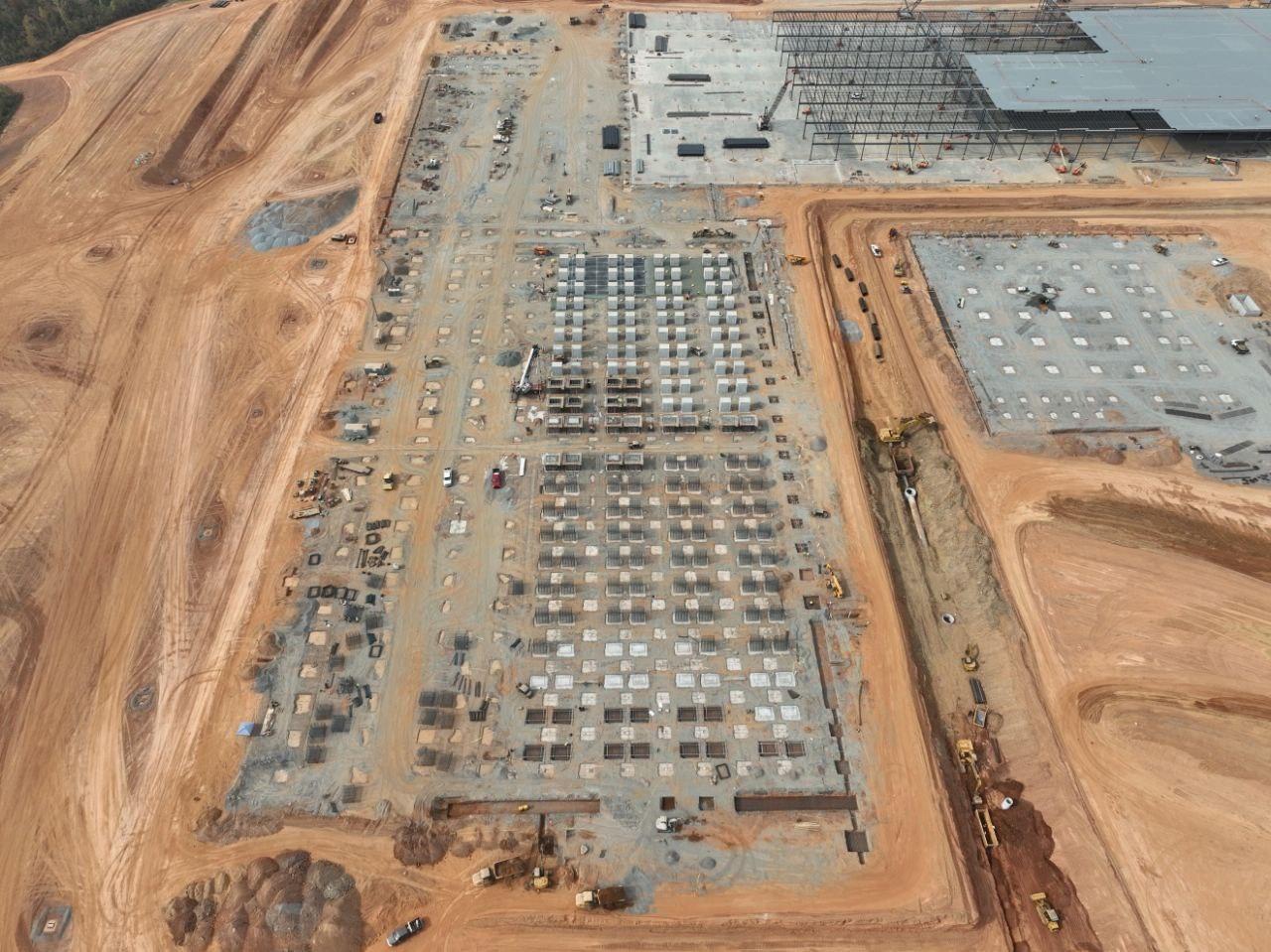 본문 이미지 - 미국 조지아주 카터스빌에 위치한 한화솔루션 태양광 부품공장 전경(한화솔루션 제공)