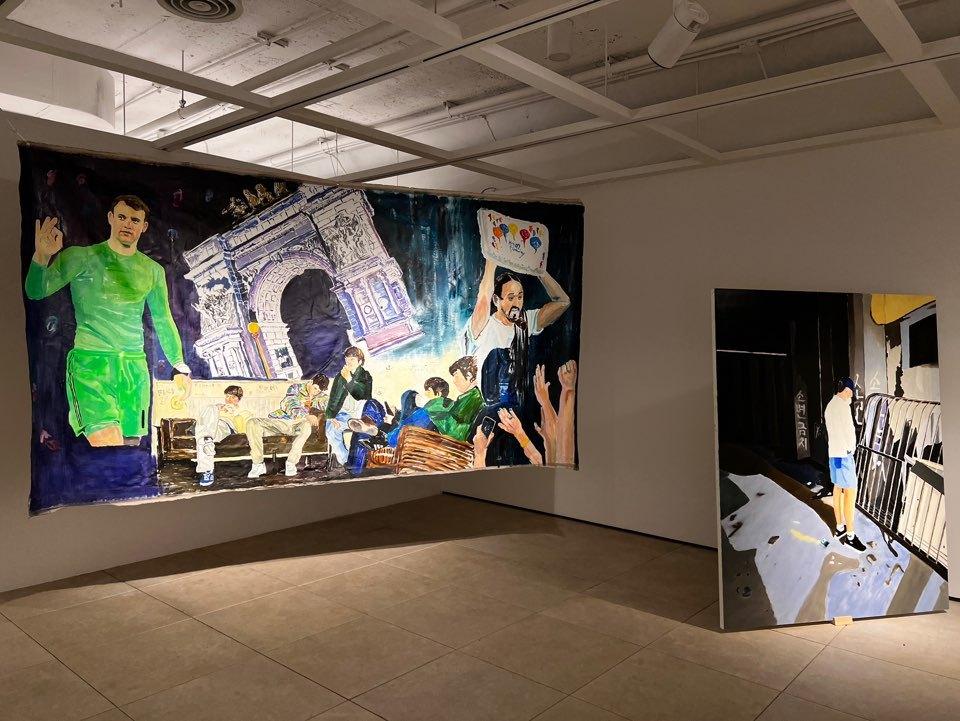 본문 이미지 - 서리풀청년아트갤러리 '웨이 투 드로우'展 작품 설치 모습. (서리풀청년아트갤러리 제공)