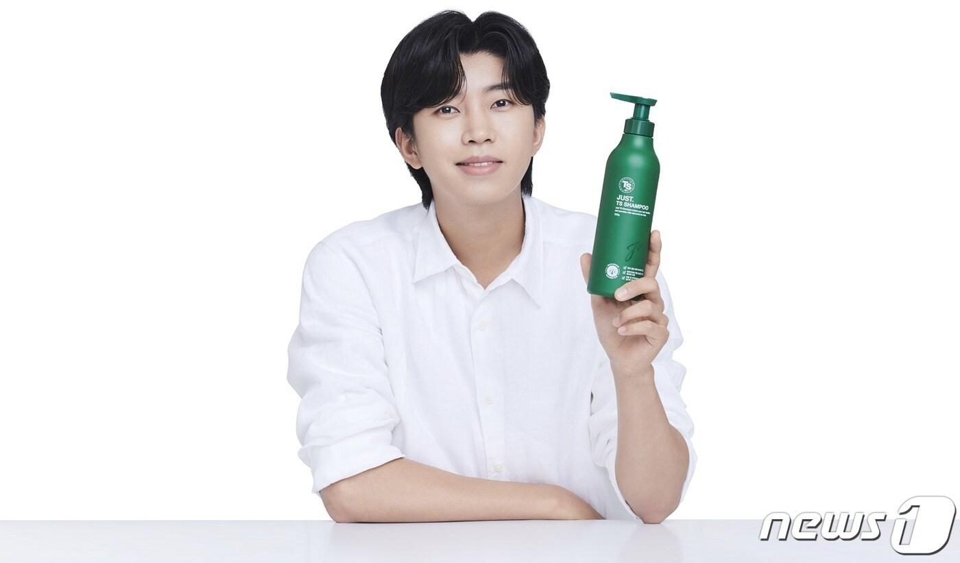 임영웅씨가 모델인 TS샴푸(롯데홈쇼핑 제공)