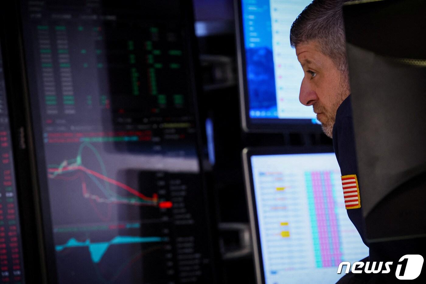 본문 이미지 - 미증시의 트레이더. ⓒ 로이터=뉴스1