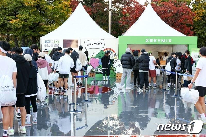 본문 이미지 - 젝시믹스는 해외 각국에서 애슬레저 시장 확대를 위한 K-웰니스 마케팅 행사를 활발히 이어가고 있다.(젝시믹스제공)