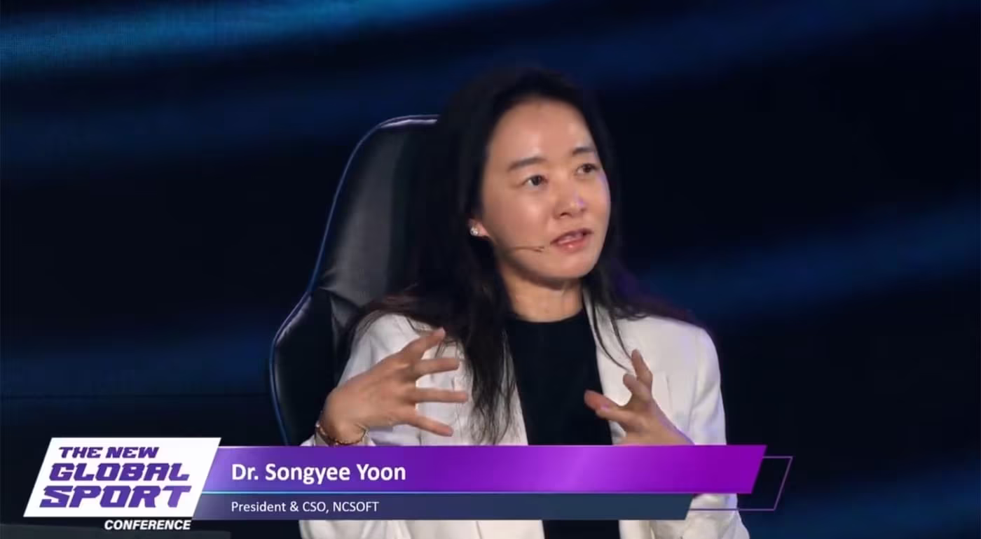 콘퍼런스에 참석한 윤송이 최고전략책임자(CSO)의 모습 (엔씨소프트 제공)