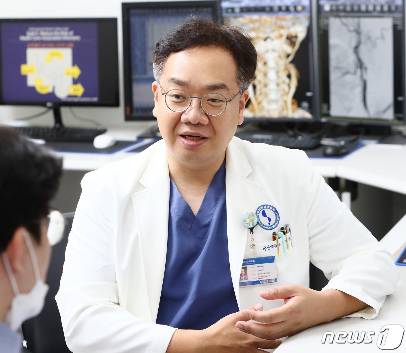 본문 이미지 - 최진욱 아주대학교병원 영상의학과 교수/(아주대학교병원 제공)