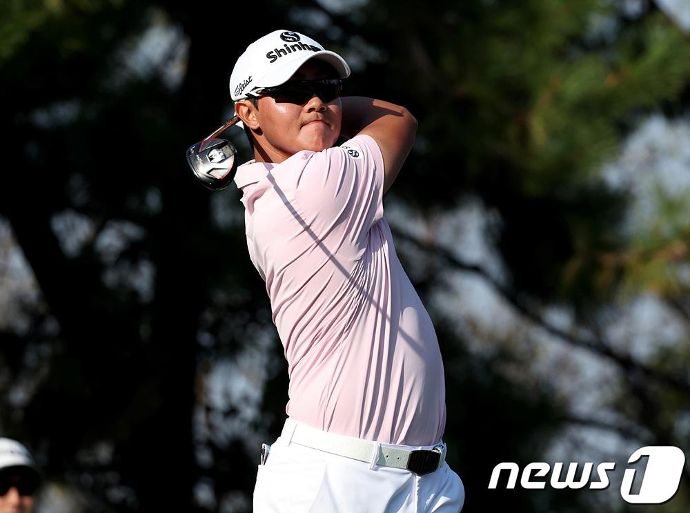 본문 이미지 - 김성현이 PGA 투어 배라투다 챔피언십 2라운드서 공동 6위에 올랐다. (KPGA 제공) 2023.10.26/뉴스1