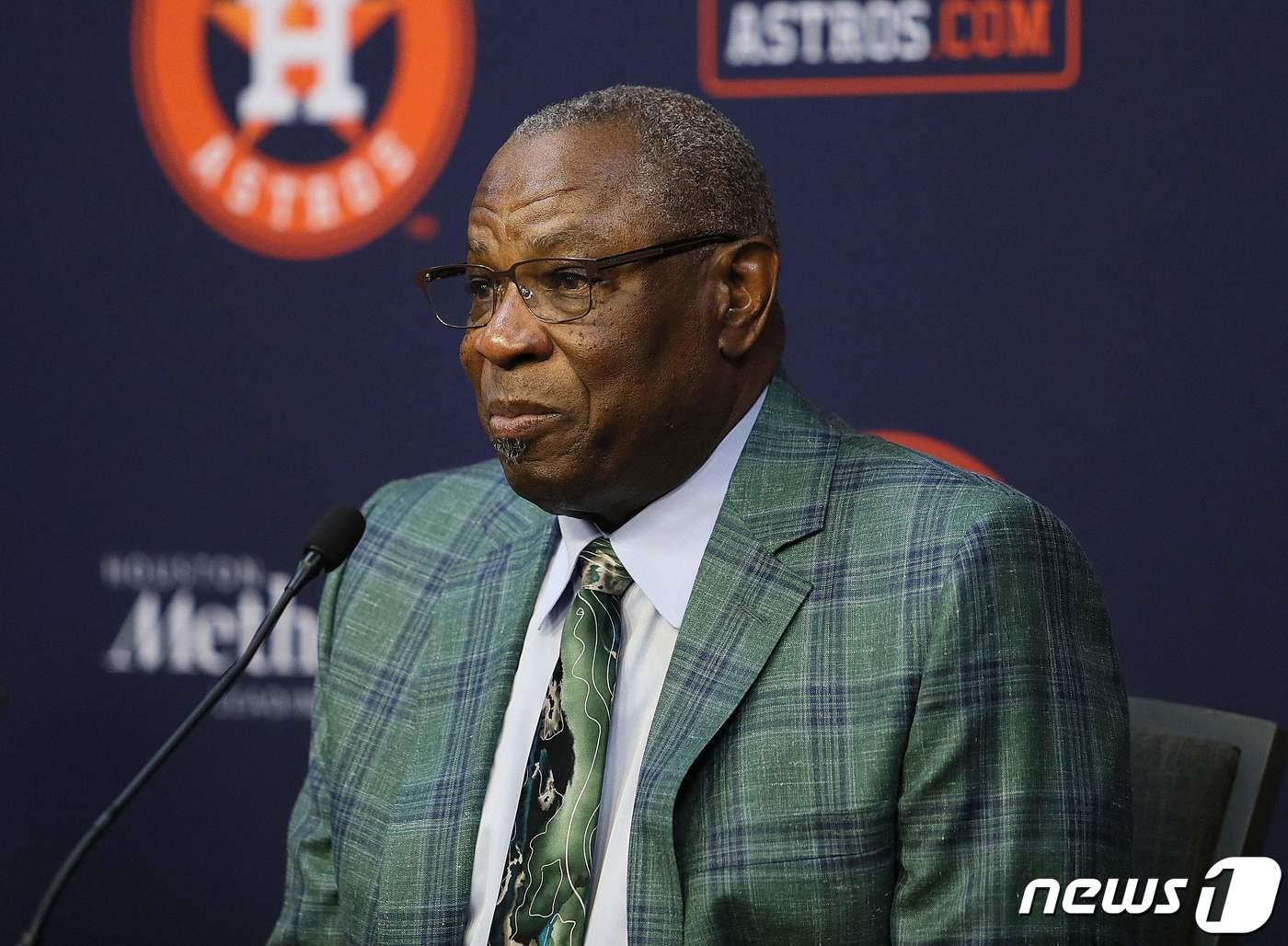 본문 이미지 - 더스티 베이커 전 감독. ⓒ AFP=뉴스1