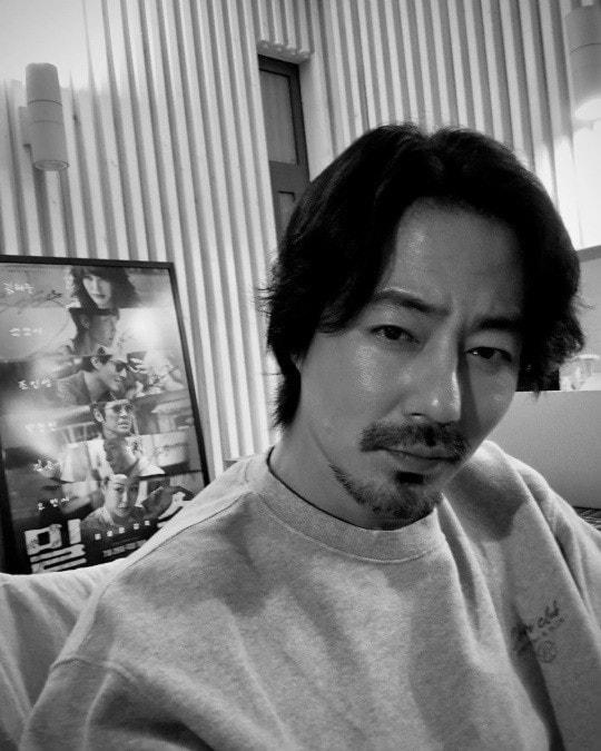 본문 이미지 - 조인성