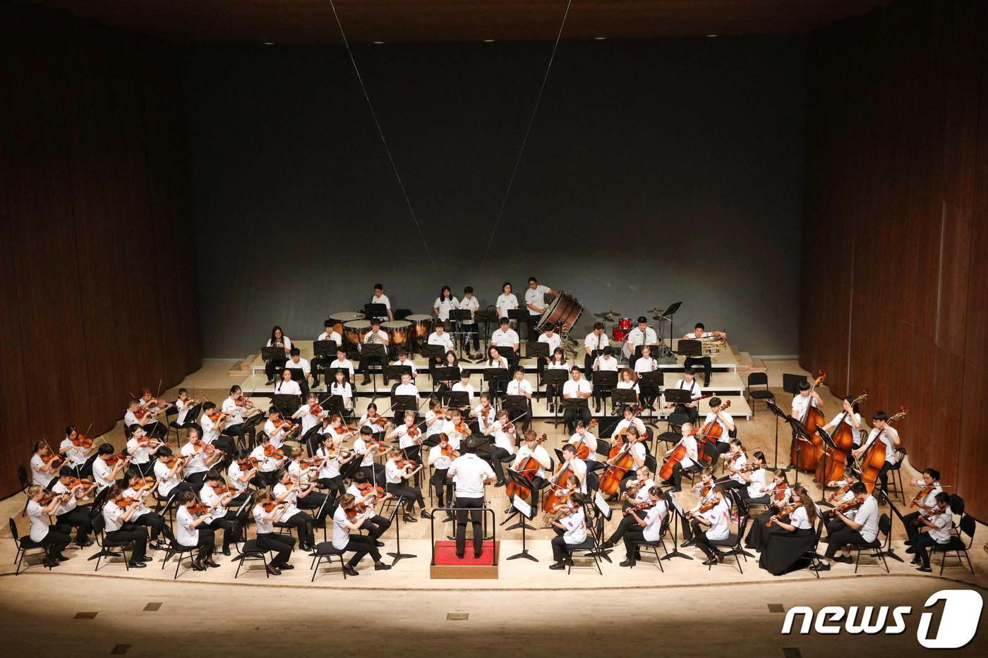  농어촌 청소년 오케스트라 KYDO 공연 모습(한국마사회 제공)