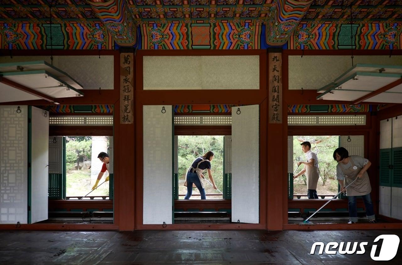 본문 이미지 - 한화호텔앤드리조트는 문화재청, 한국문화재재단과 협업해 '2023 문화유산 방문 캠페인'을 진행한다.(한화호텔앤드리조트제공)