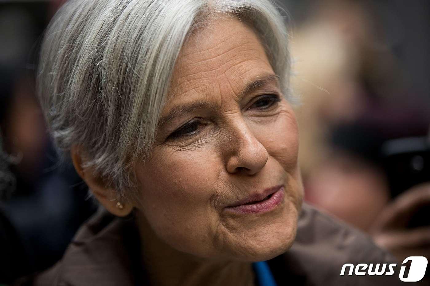 2012년과 2016년 대선에 녹색당 후보로 두 차례 출마했던 질 스타인이 내년 대선 출마 의사를 밝혔다. <자료사진> ⓒ AFP=뉴스1