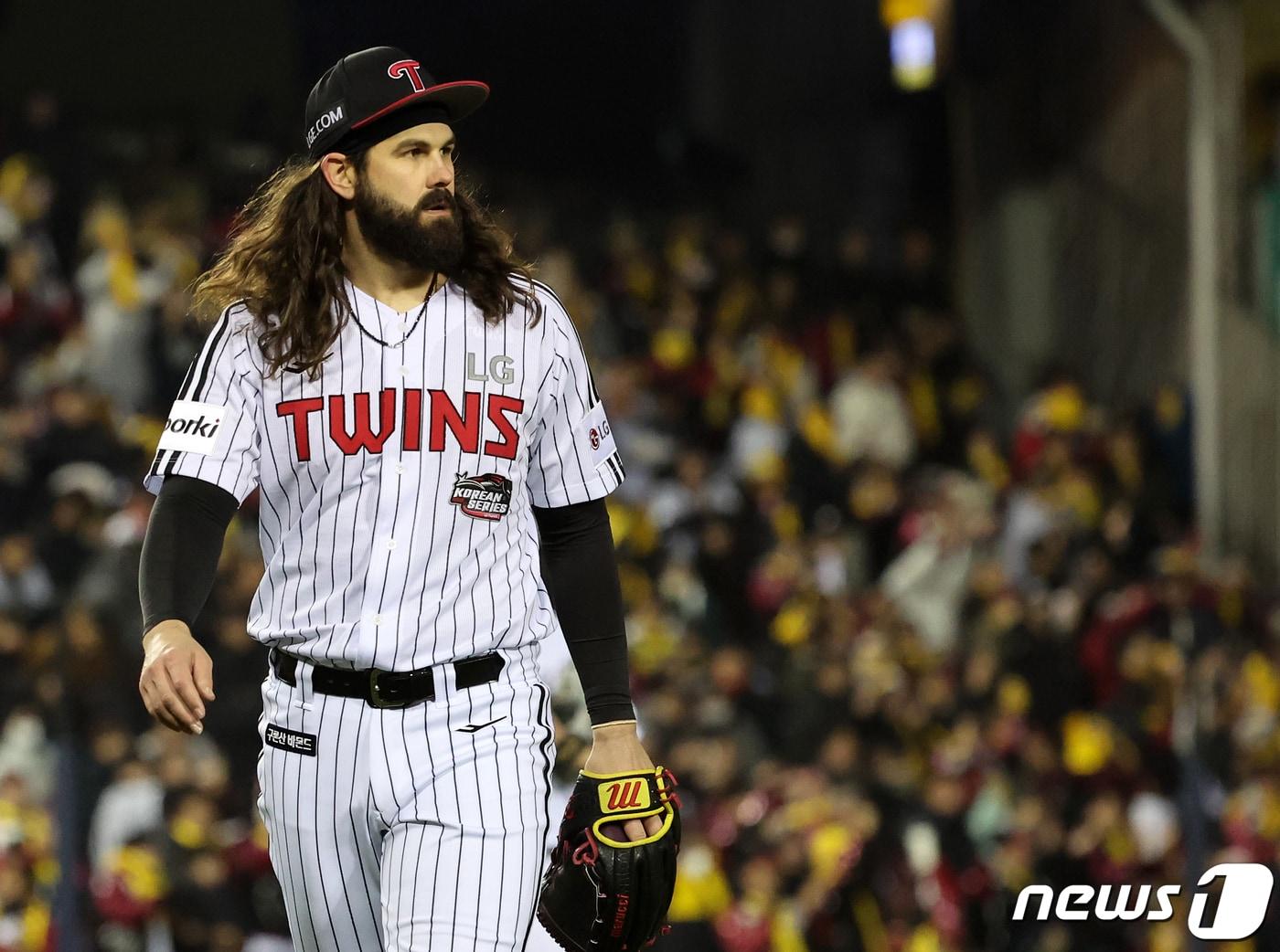 본문 이미지 - LG 트윈스의 외국인 투수 케이시 켈리. 뉴스1 DB ⓒ News1 김진환 기자