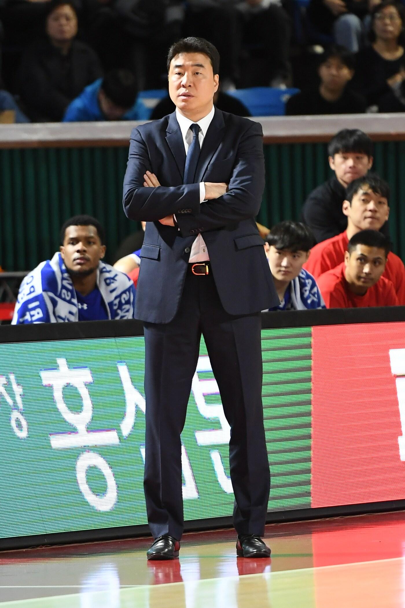 본문 이미지 - 서울 삼성의 은희석 감독. (KBL 제공)