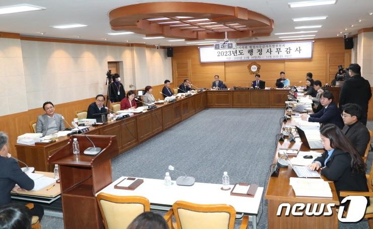 본문 이미지 - 전주시의회 행정사무감사 모습(전주시의회 제공)/뉴스1