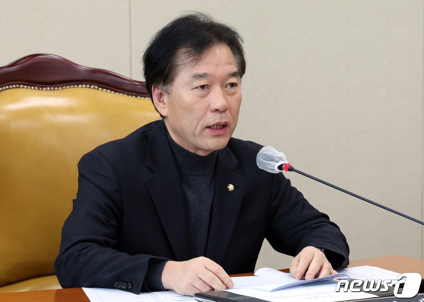 정태호 국회 기재위 예결심사소위원장이 28일 오후 서울 여의도 국회에서 열린 기획재정위원회 예산결산기금심사소위원회에서 발언을 하고 있다. 2023.11.28/뉴스1 ⓒ News1 황기선 기자