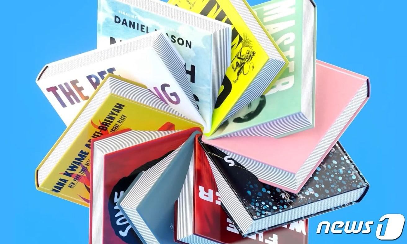 본문 이미지 - 뉴욕타임스(NYT) 서평 담당 기자들이 꼽은 올해 출간된 최고의 책 10권(소설 5권·비소설 5권)을 선정했다.(NYT 갈무리).