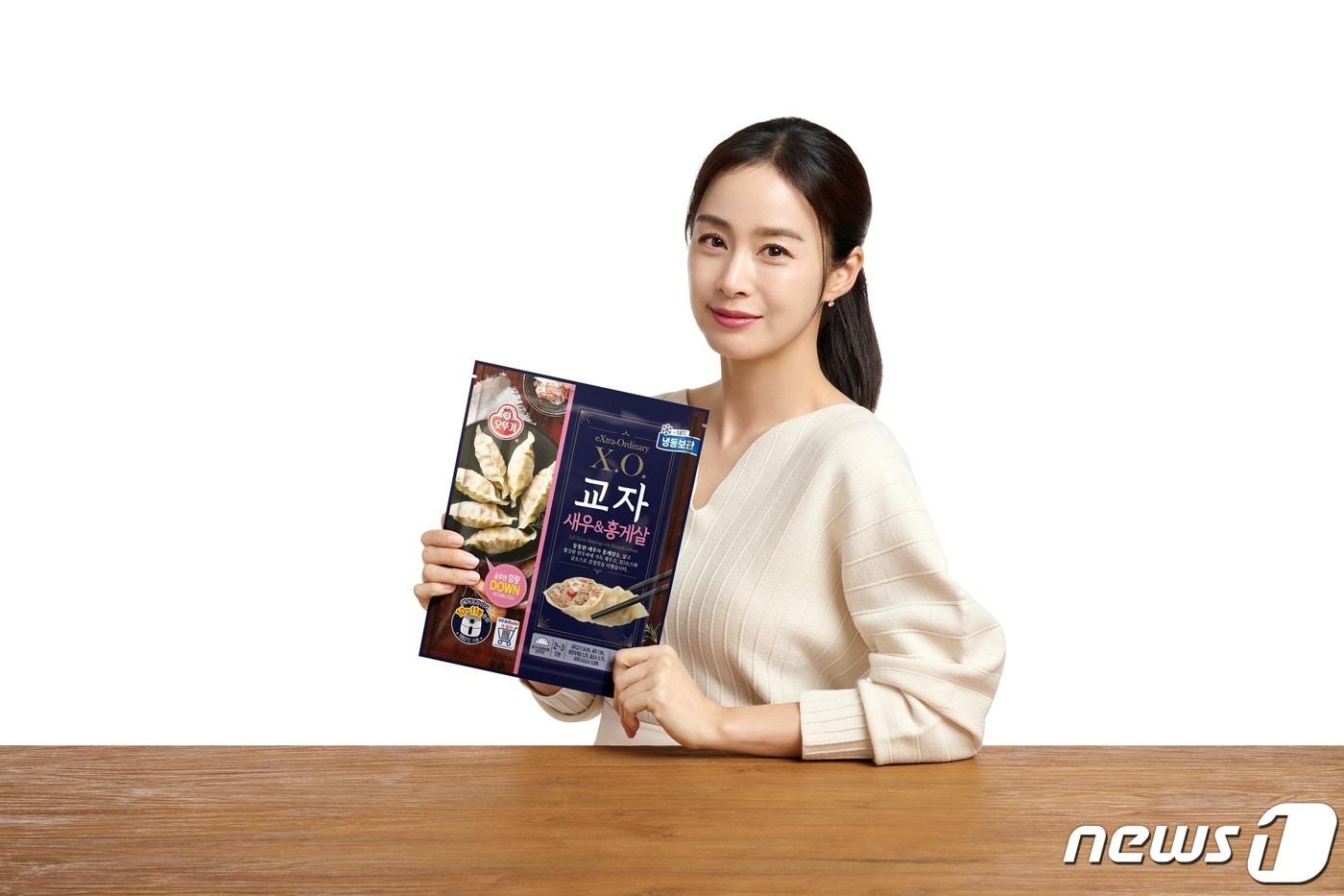 X.O. 만두 모델 김태희.(오뚜기 제공)